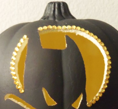 DIY Pumpkin Rhinestones Close Up