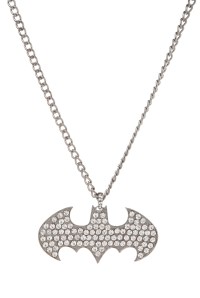 hottopicbatnecklace